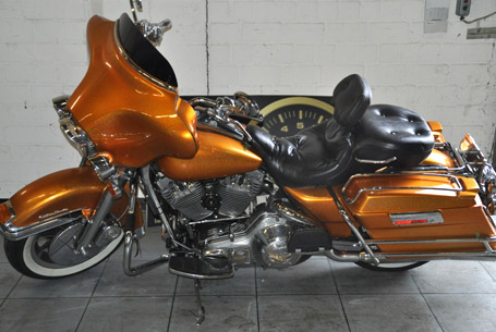 Harley Davidson Electra Glide Classic zu versteigern