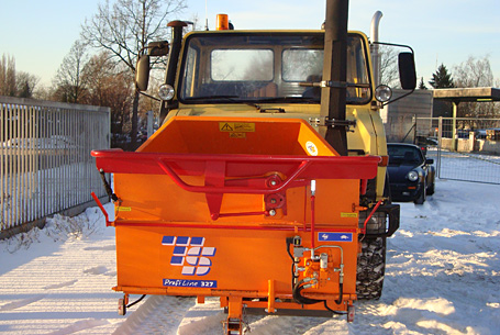 Versteigerung - Mercedes Benz Unimog 424