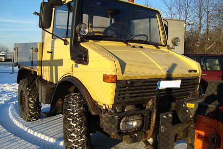 Versteigerung - MB Unimog 424